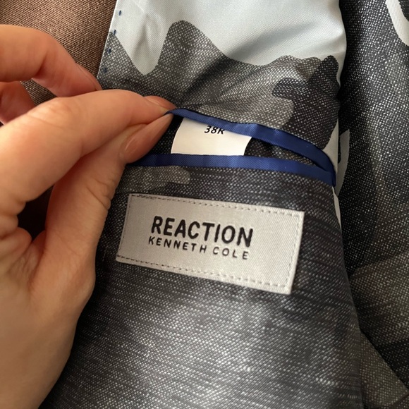 Men’s Kenneth Cole Reaction Sport Coat -38R - Picture 3 of 3